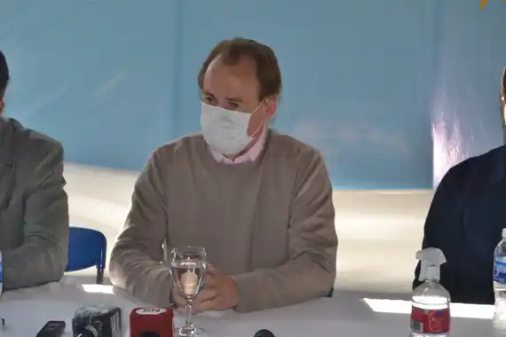 Bordet anuncio la vuelta plena a clases