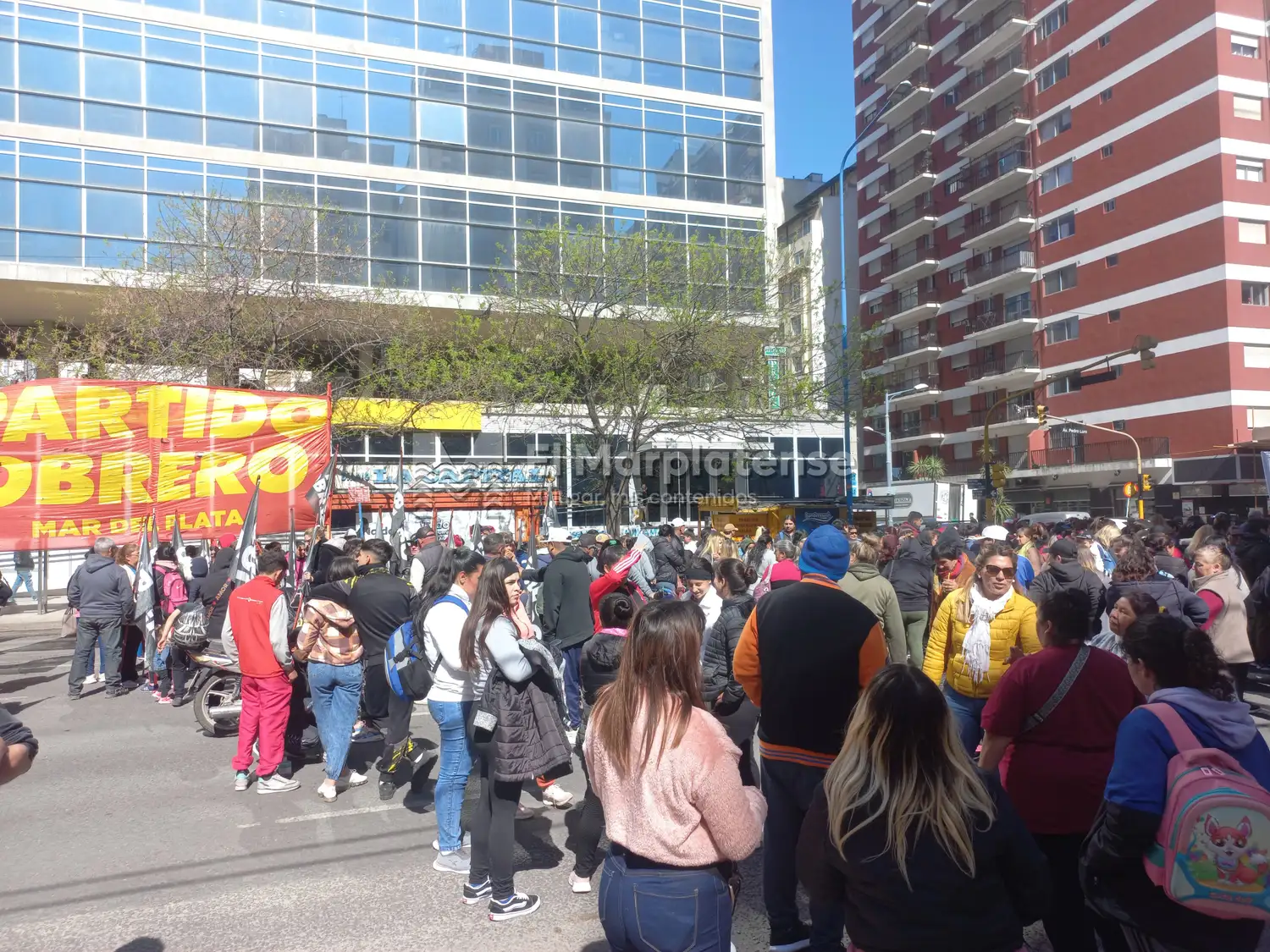 La manifestación estará presente hasta el mediodía en el centro marplatense.