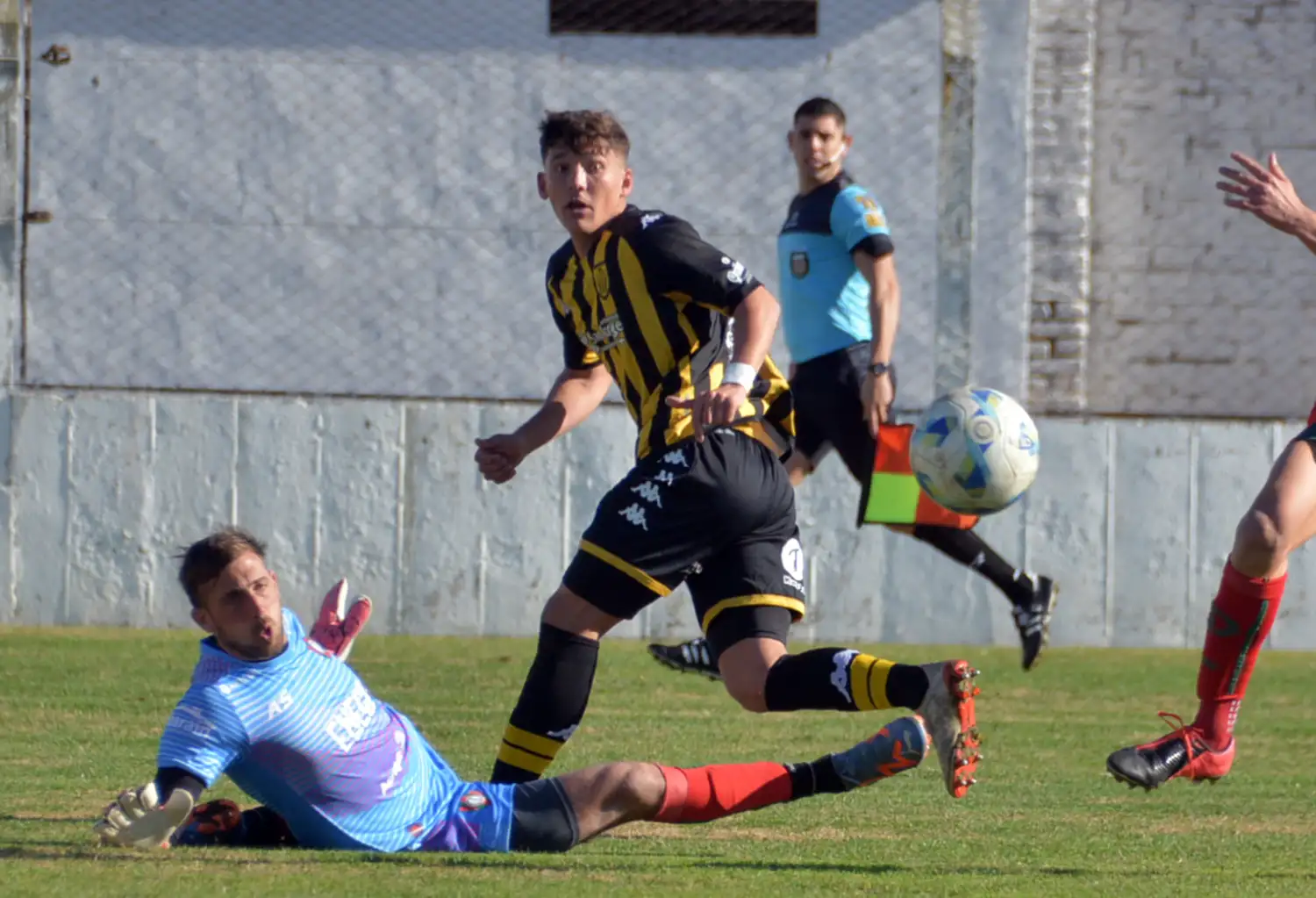 Vallejo faltará por tres partidos en Santamarina.