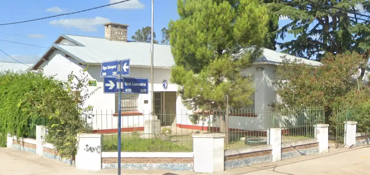 Feria de plantines de la Escuela 501