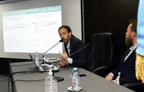 Pretenden suba del 35% para patentes e impuesto inmobiliario