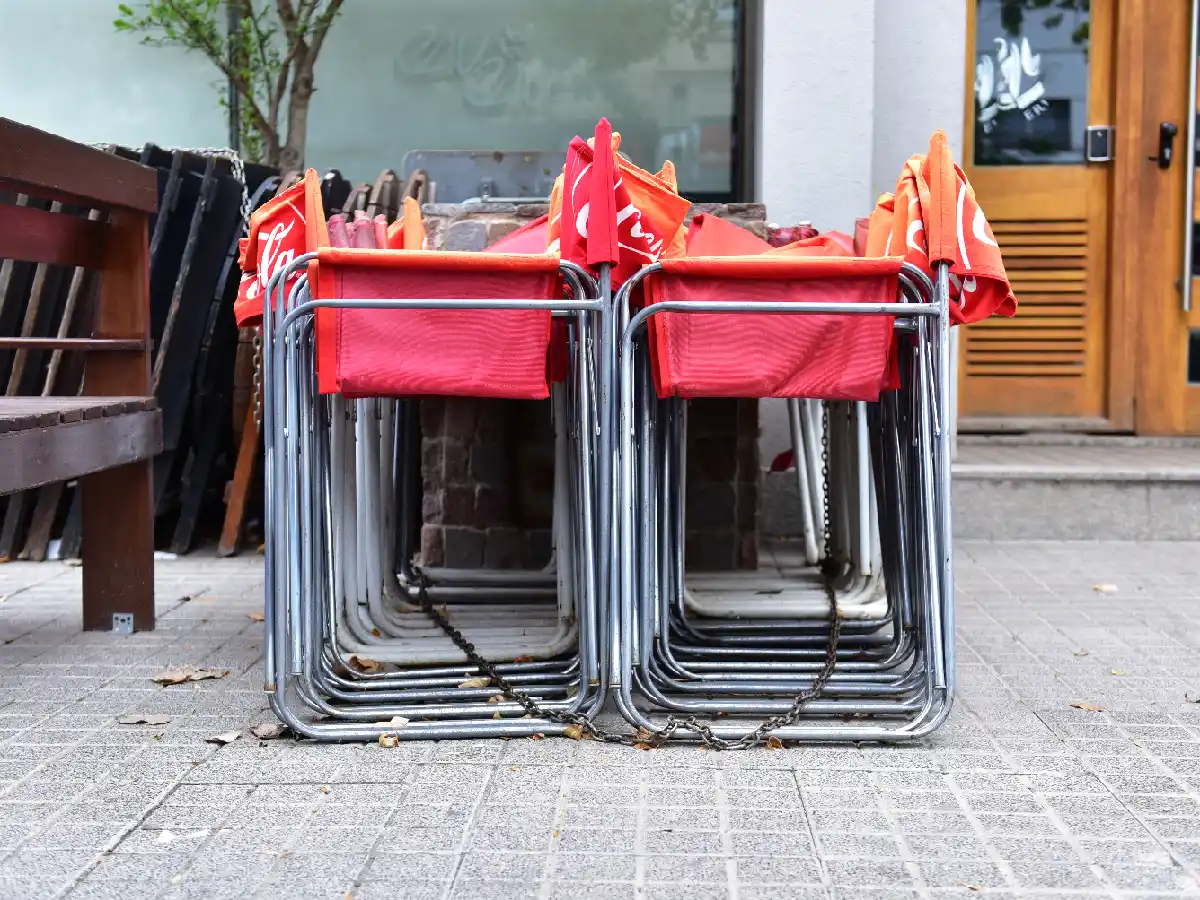 En turismo y gastronomía también se elimina el aislamiento para contactos estrechos