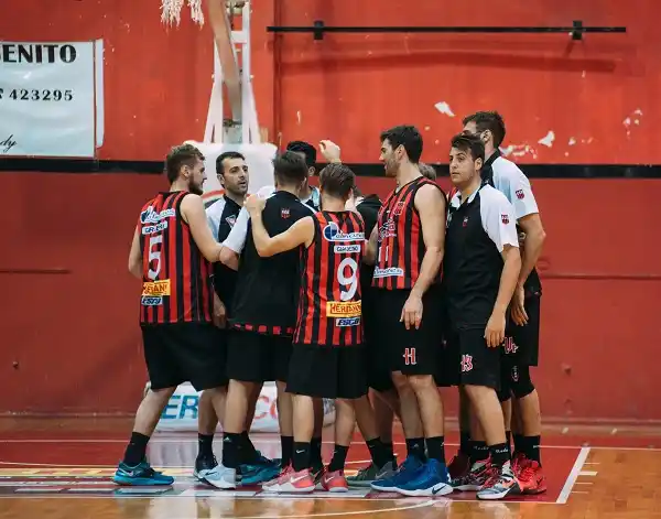 Un equipo sin alma, una eliminación previsible y un futuro incierto