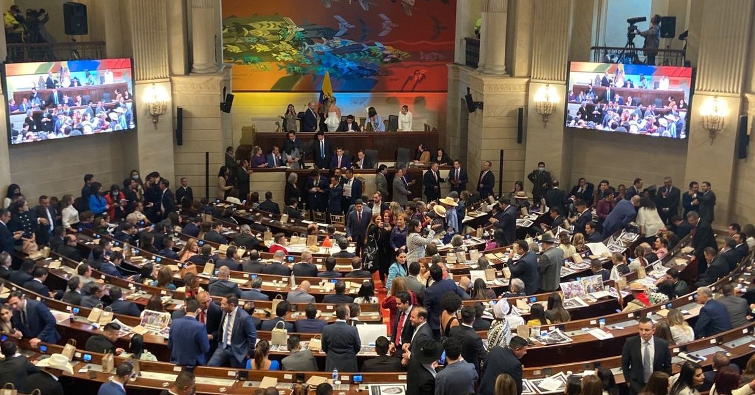Colombia da un paso adelante al PROHIBIR EL MATRIMONIO INFANTIL