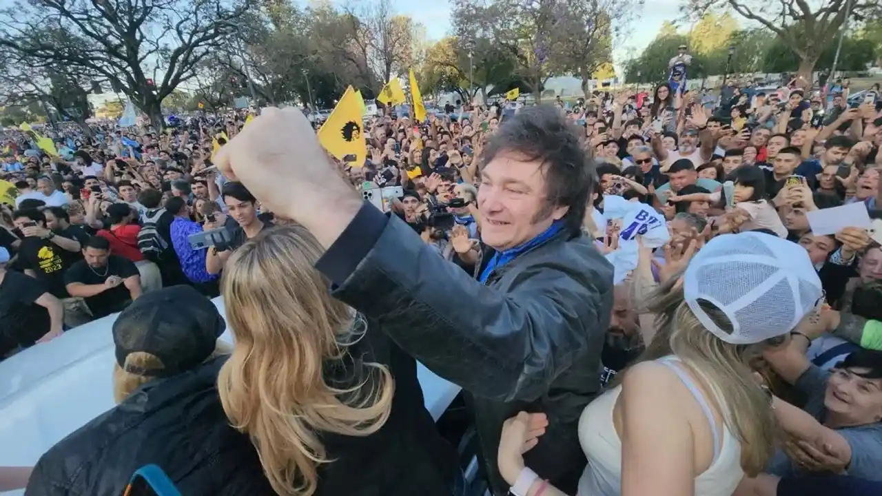Incidentes en la presentación de Javier Milei en Santa Fe