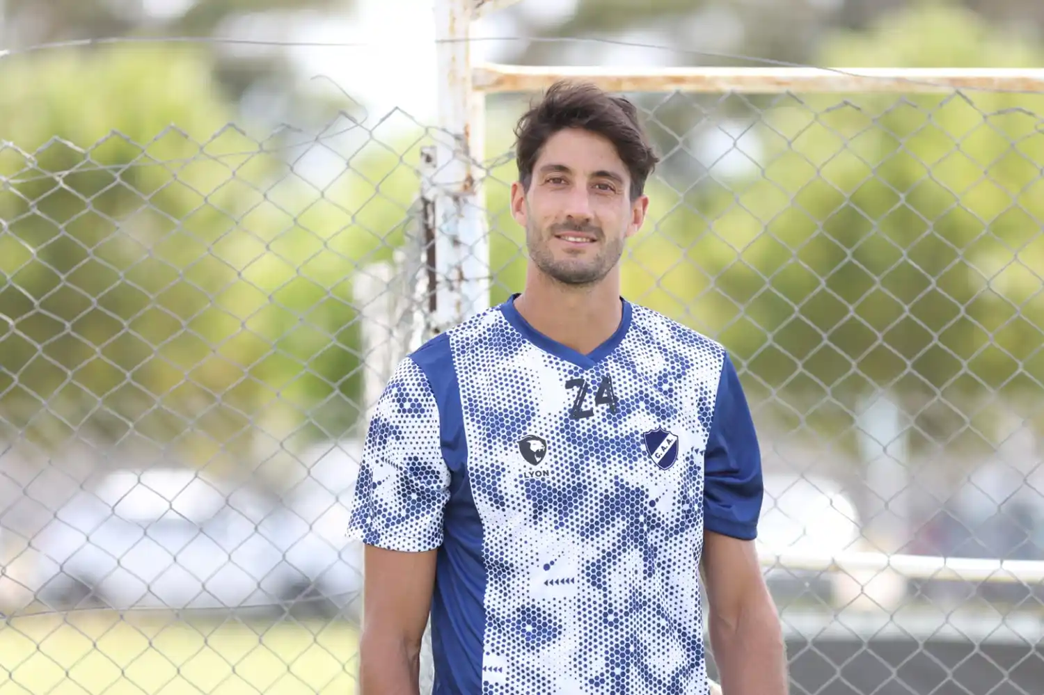 Tomás Berra, otro central para Alvarado