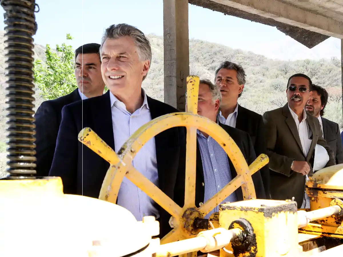 Macri se mostró con Urtubey  y pidió "tirar del carro todos  juntos en la dirección correcta"	