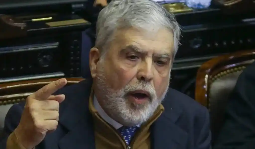 Julio De Vido fue trasladado a la carcel de Ezeiza