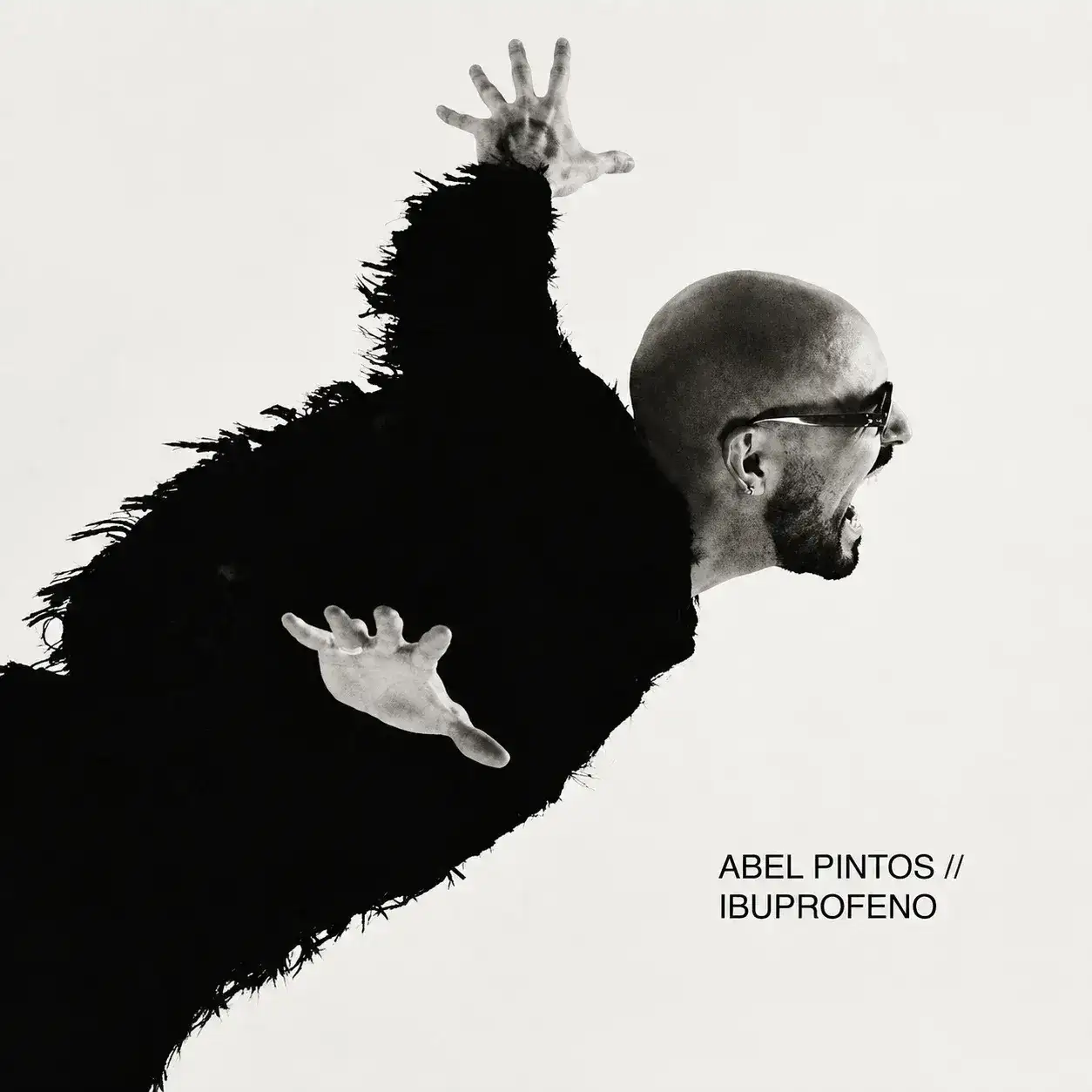 La canción fue lanzada esta semana y tiene una duración de poco más de tres minutos.