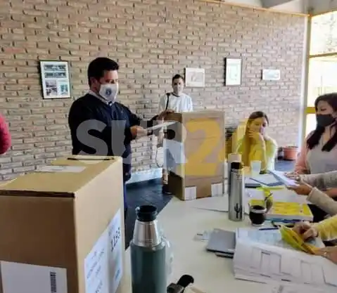 Gran elección de Garbolino y sorpresa de Foco en la interna de Todos
