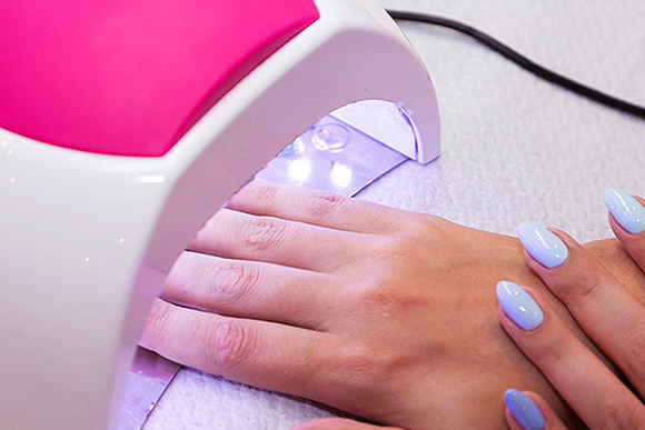 Santa Lucía: dictan un taller gratuito de esmaltado semipermanente
