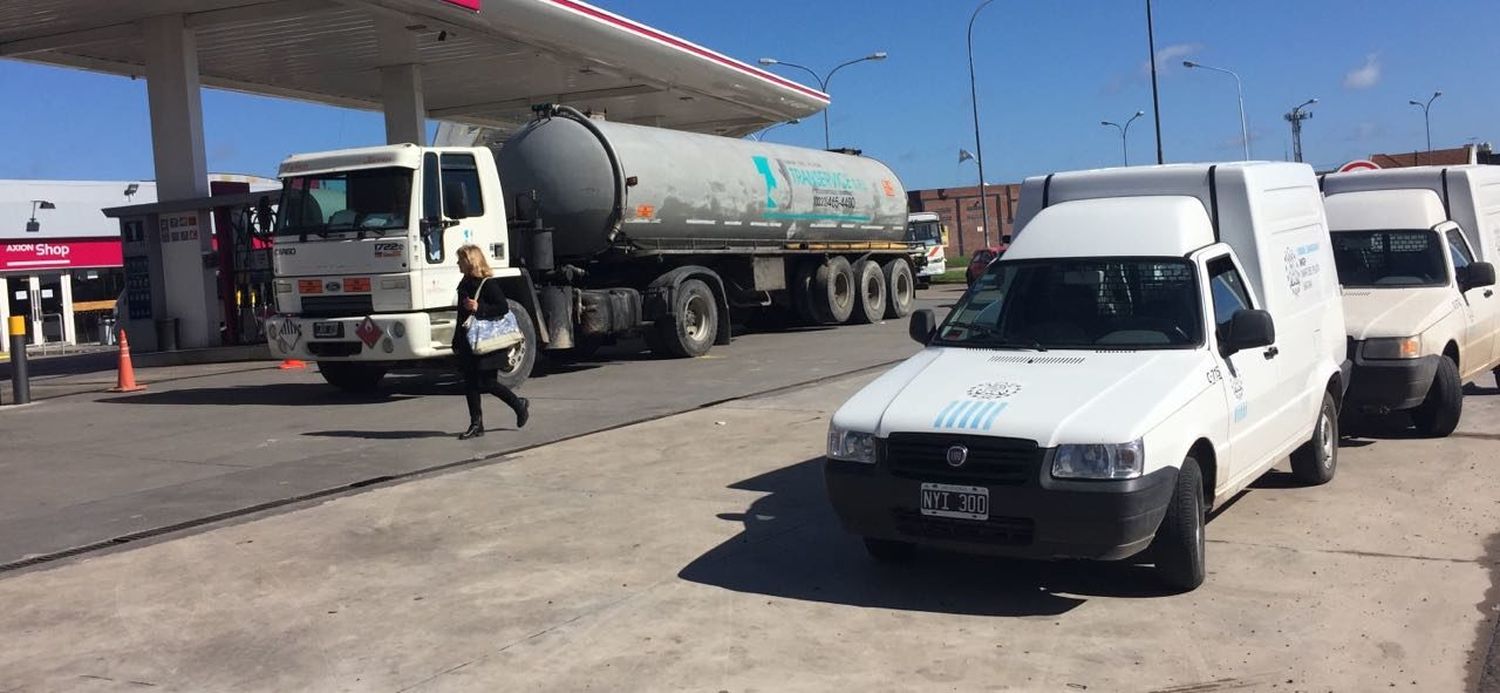 Cerraron una estación de servicio que tiraba hidrocarburos en cloacas