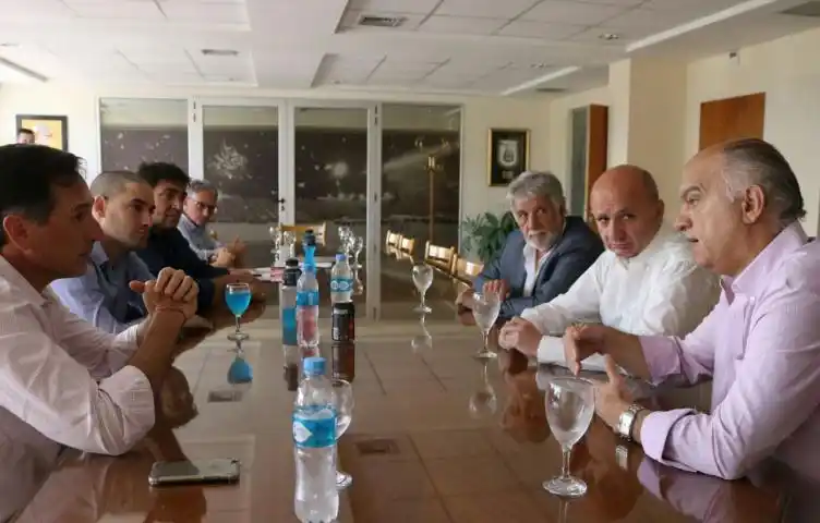 Lanús: Se firmó acuerdo de cooperación entre el Municipio, la Fundación PUPI y el Club Lanús