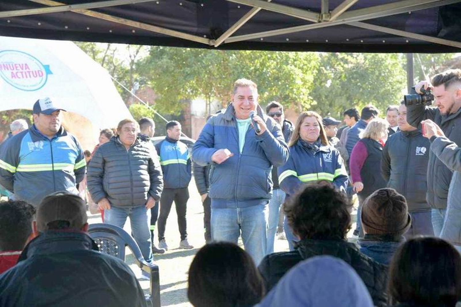 La Muni en tu Barrio: el intendente saludó a vecinos del Simón Bolívar