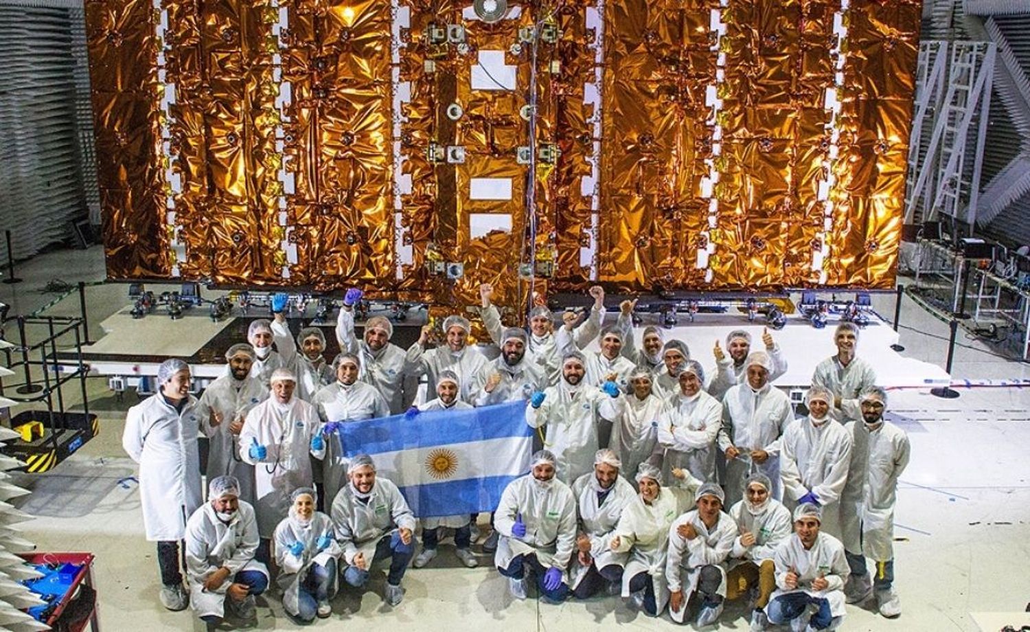 Científicos argentinos preparan el lanzamiento de un satélite en EEUU