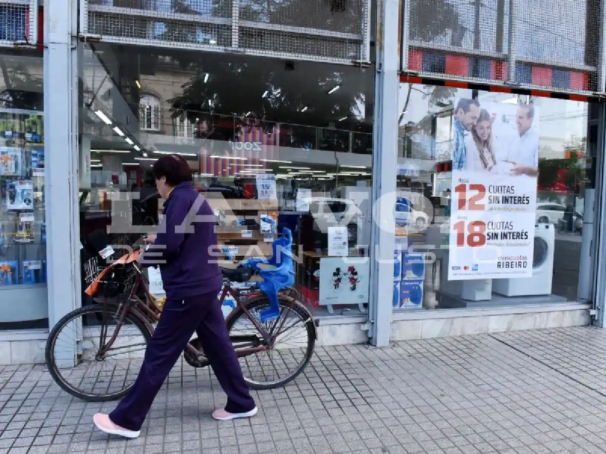 Ribeiro: dueño ratifica que no habrá despidos ni cierre de la cadena de electrodomésticos