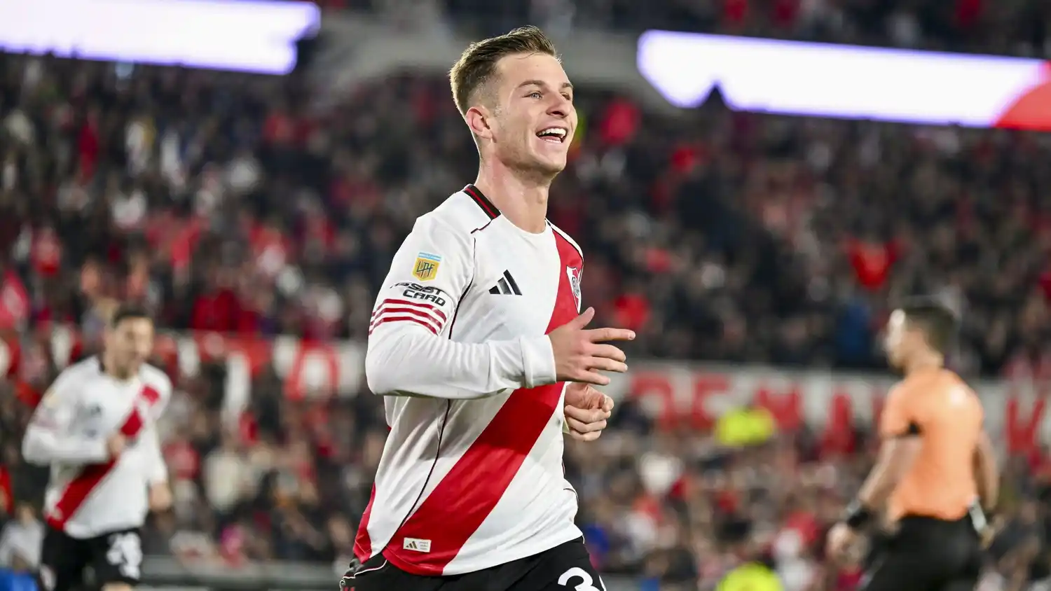 Galoppo intenta ganarse un lugar en la formación de River.