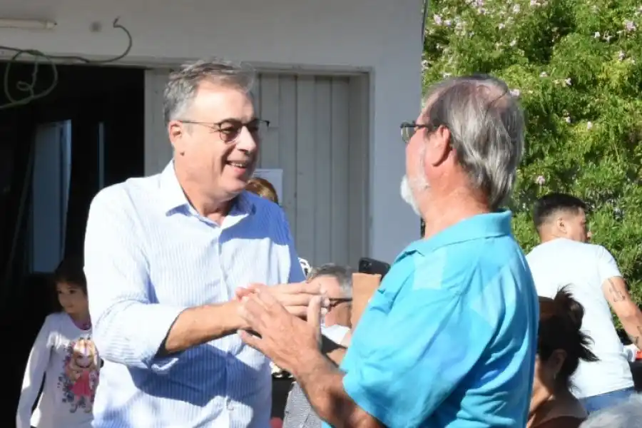 Castellano en el lanzamiento de los Talleres Barriales