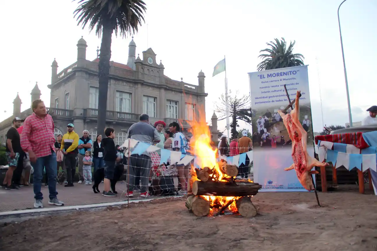 Frente al municipio. Se realizará la cuarta edición