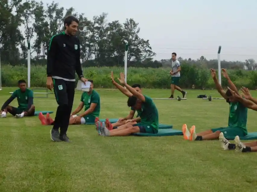 La "Verde" entrenó en el predio "Nicolás Losano".