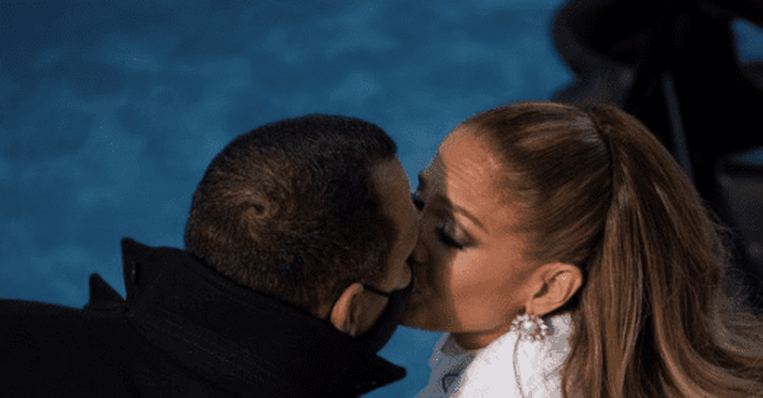 Pese a las muestras de amor en la toma de posesión de Biden, JLo dejó a Alex Rodríguez semanas después. Foto AFP