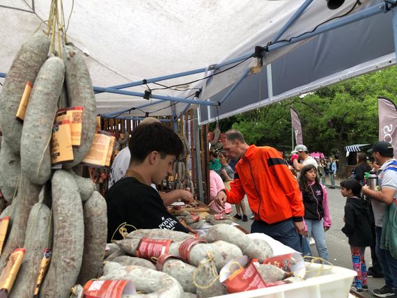 Balance positivo del Chacinar 2024: mostrar la cadena de producción porcina en una fiesta familiar