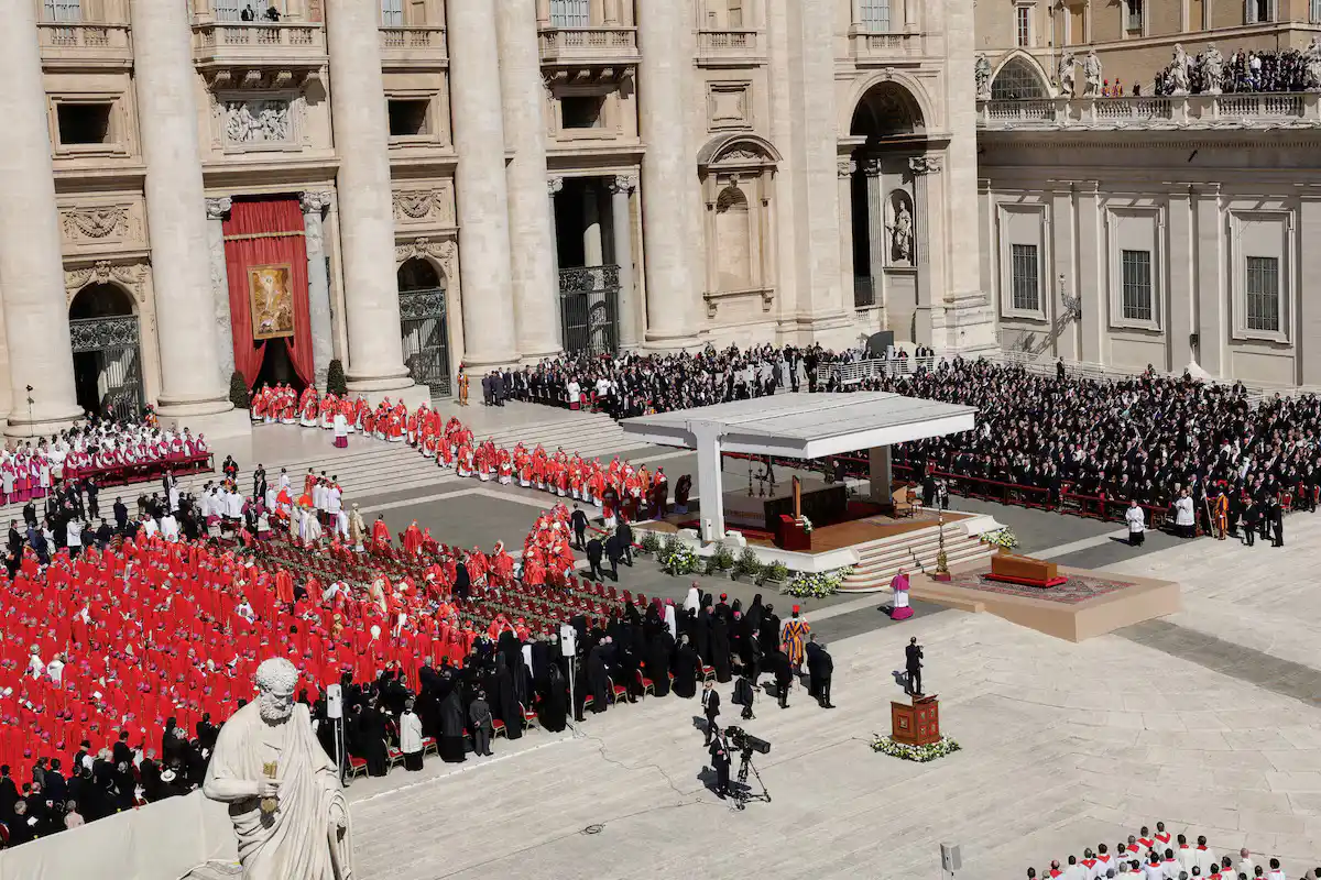 El cónclave para elegir al nuevo Papa comenzará el 7 de mayo