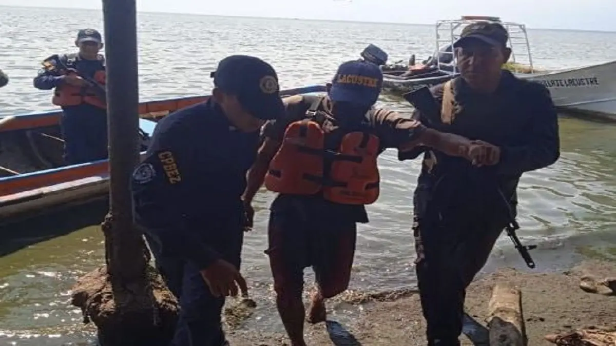 ¡PIRATAS EN EL LAGO! Roban 5 embarcaciones pesqueras y raptan a capitán de nave en el estado Zulia