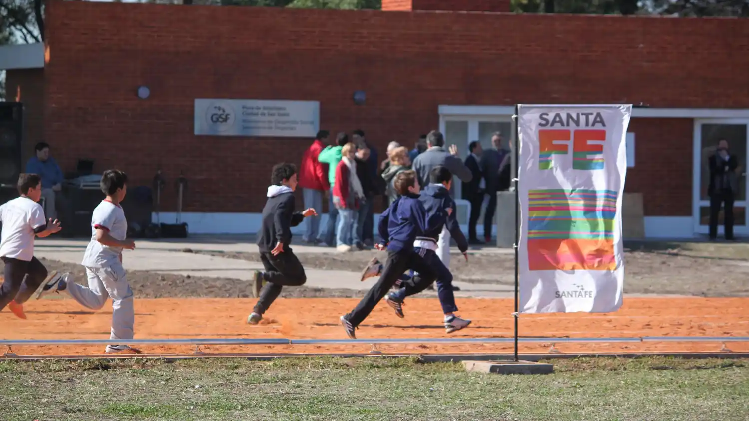 La intendencia de San Justo tiene a su cargo la pista de atletismo