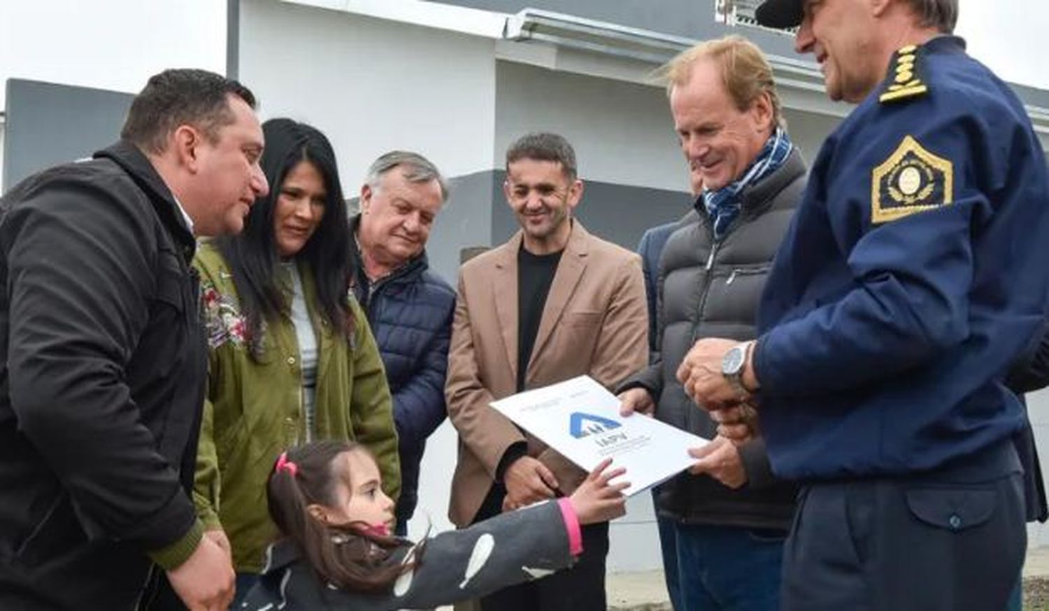 Gustavo Bordet: "No tenemos ninguna vivienda paralizada"