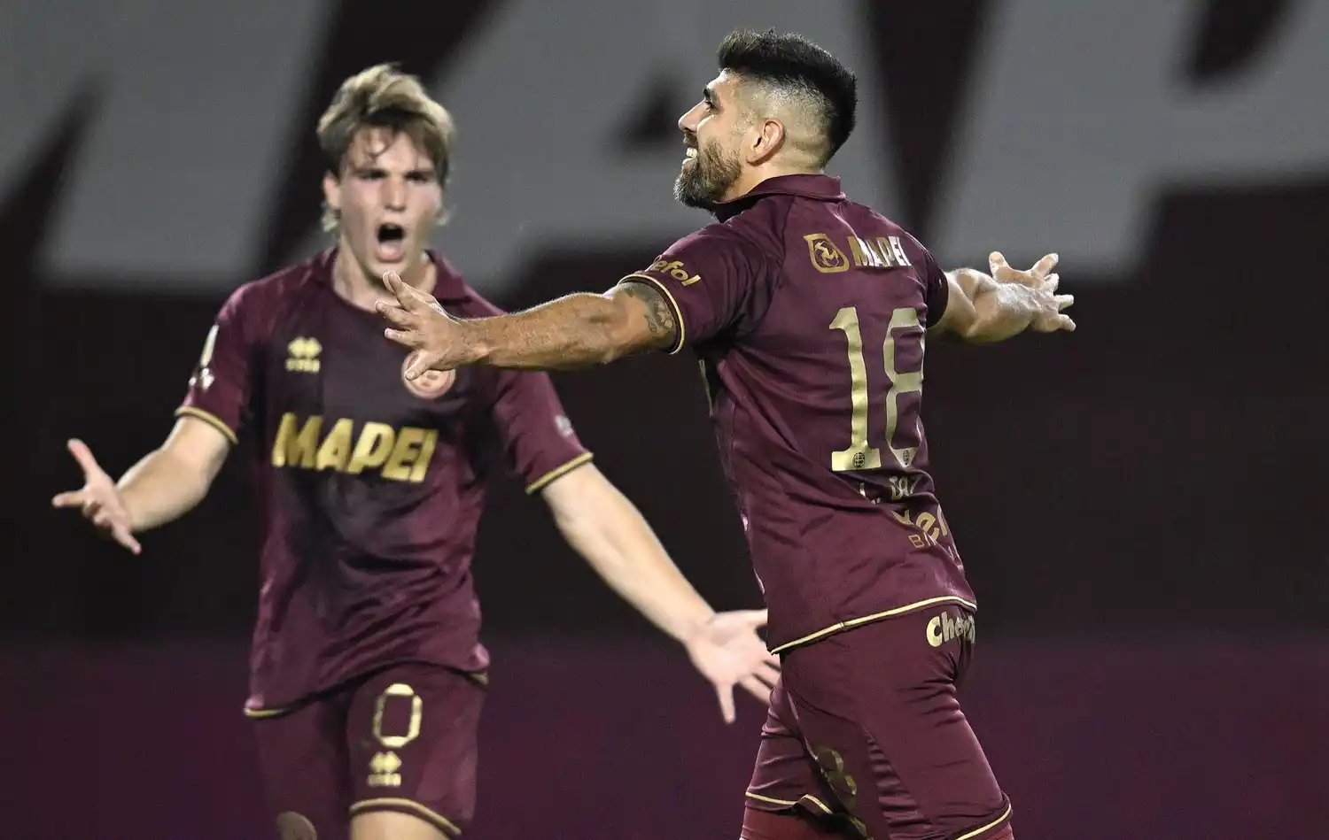Lanús goleó en su regreso a la victoria