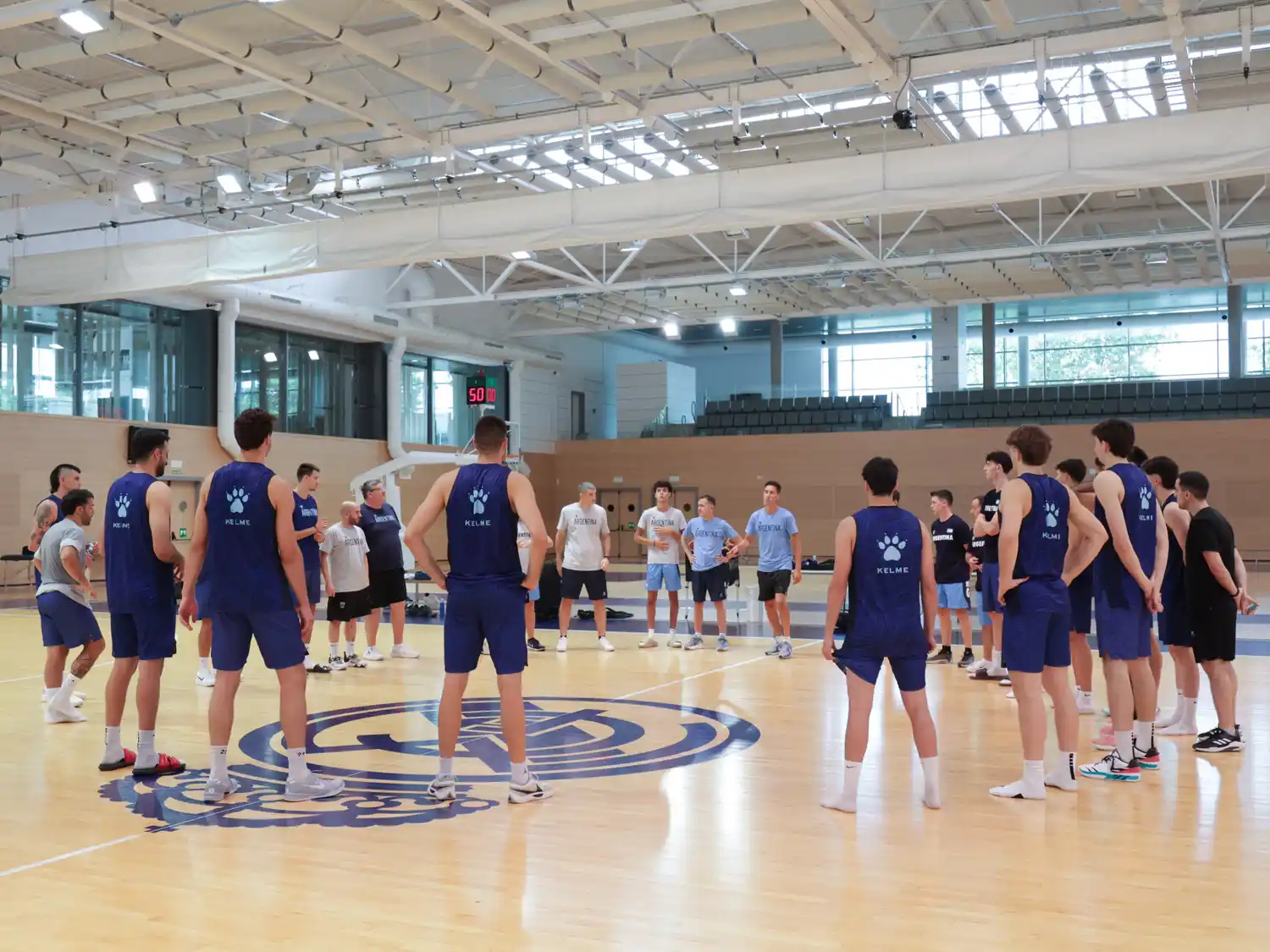 Argentina juega su primer amistoso ante Angola en Madrid.Foto:CAB