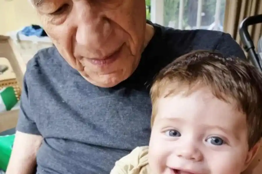 Alberto Cormillot le puso una profesora particular a su bebé de 9 meses: el motivo