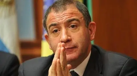 Desplazan a Luis Juez de su cargo de embajador en Ecuador