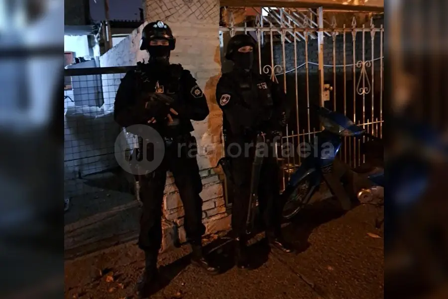 Graves lesiones y amenazas reiteradas: allanamiento en barrio 17 de Octubre