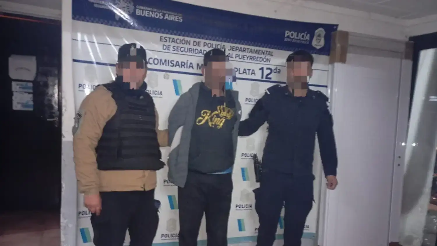 Intentaron asaltar a una mujer en la calle y uno de los sospechosos fue detenido