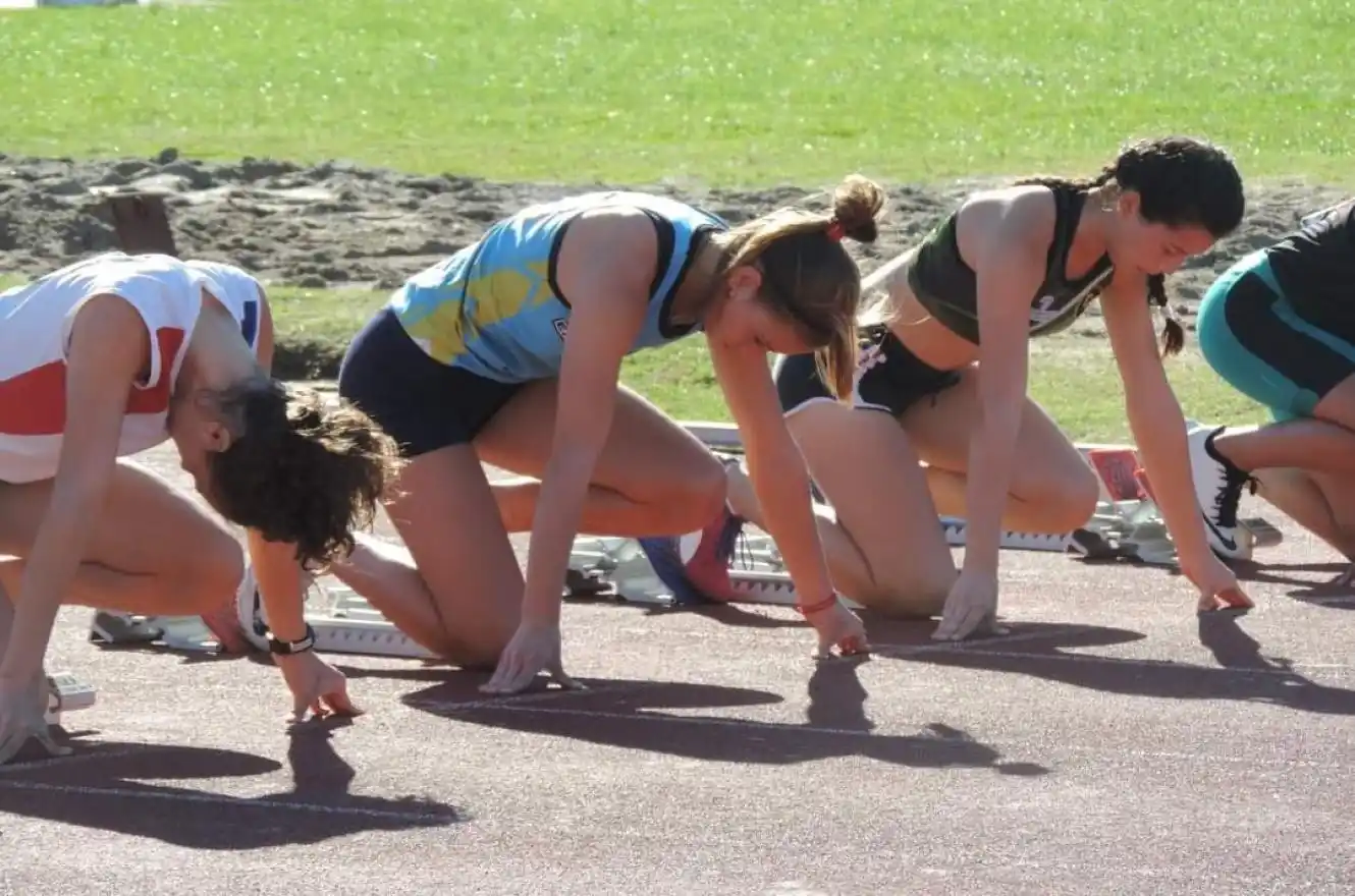 Atletismo: la FAER llevó adelante el primer torneo virtual