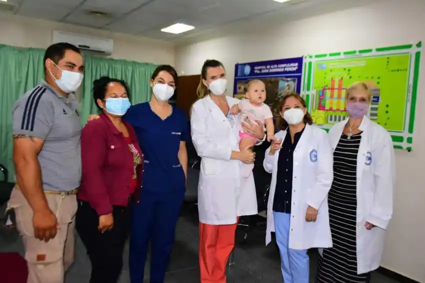 En el HAC, una bebé de 7 meses fue sometida a una compleja intervención quirúrgica