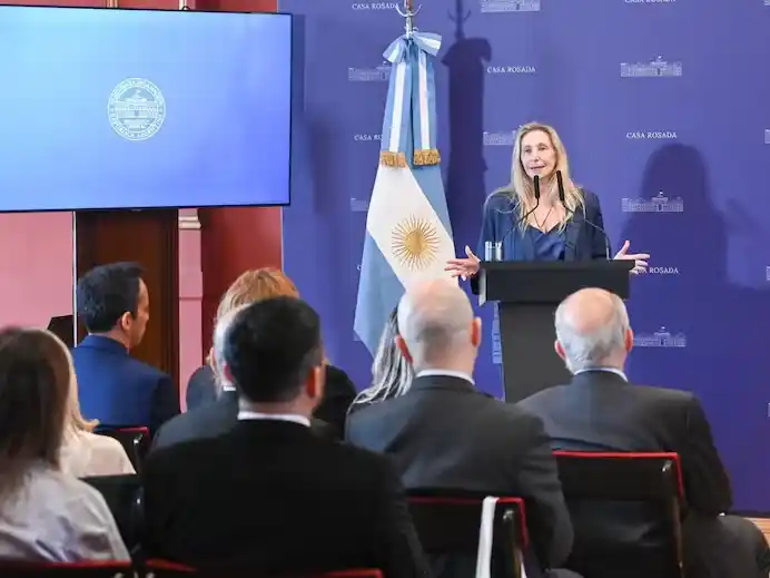 Karina Milei recibió a los legisladores electos de LLA en la Casa Rosada y dijo que se vive un “momento histórico”