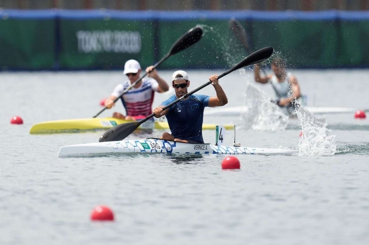 Agustín Vernice terminó octavo en la final de canotaje en velocidad