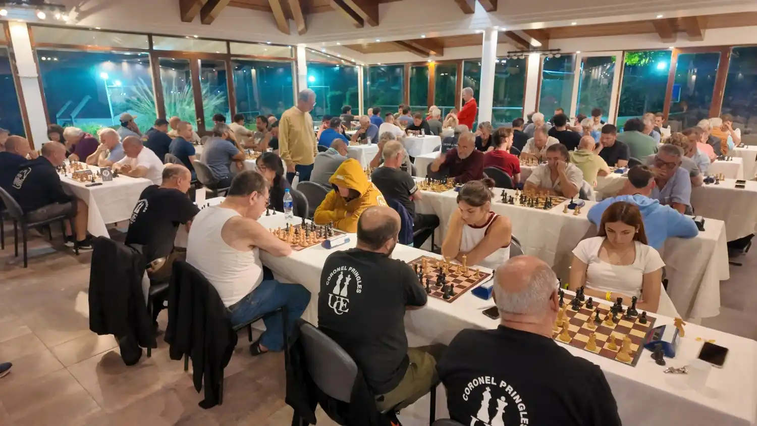 El 67° Torneo Playas de Ajedrez comenzó en el Salón del Club Del Valle