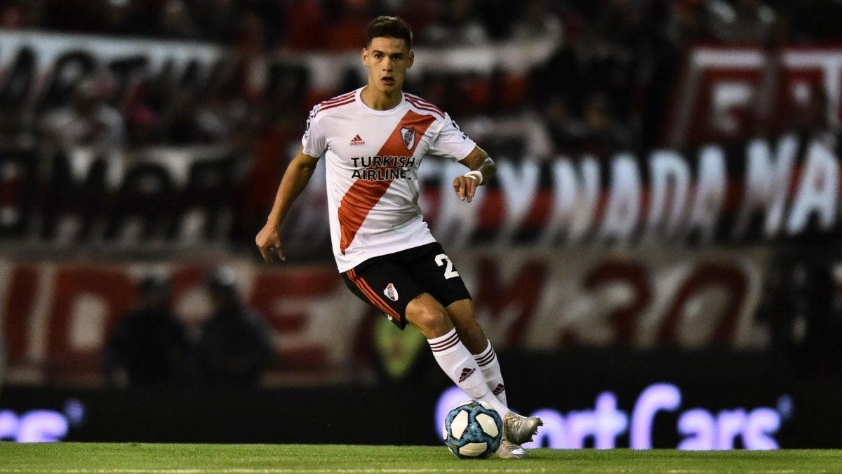 Coronavirus: El jugador de River Lucas Martínez Quarta donó alimentos para Mar Chiquita