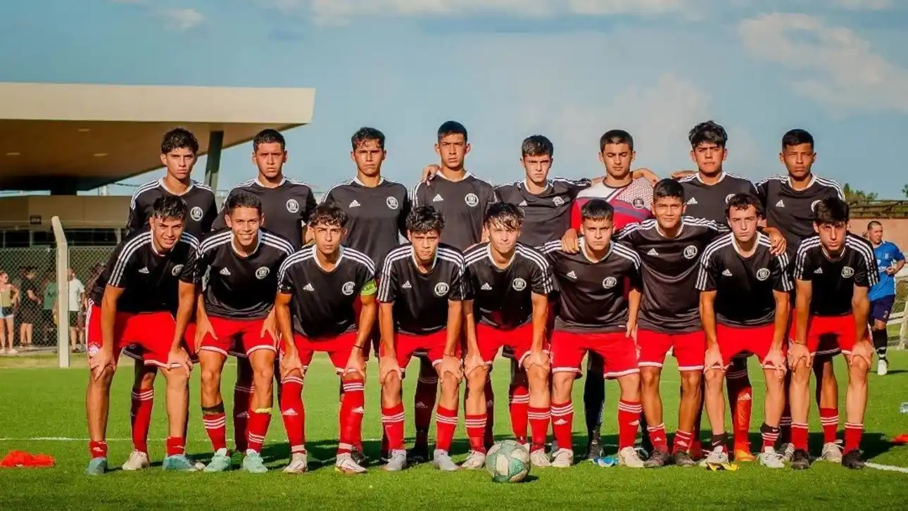 Leones FC, el equipo de la familia Messi, jugará en la Primera C