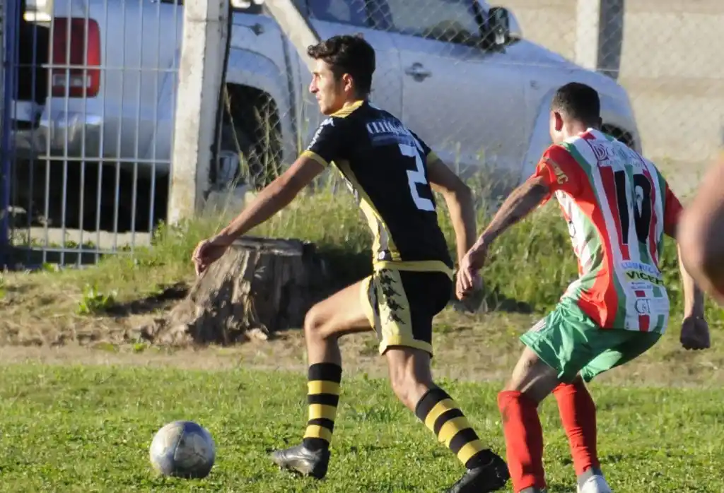 Independiente sigue siendo el otro puntero