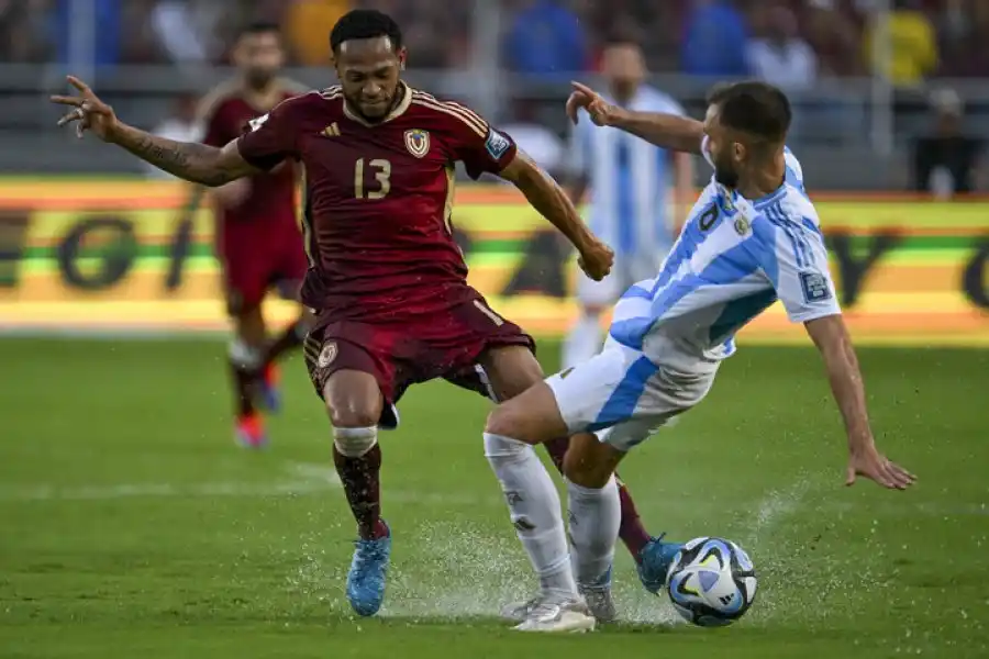 Argentina empató 1 a 1 con Venezuela por las Eliminatorias