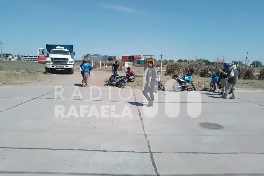 Barrio Amancay: accidente a metros de la sede de Gendarmería Nacional