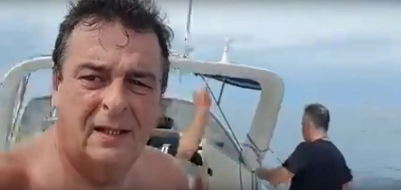 El Intendente de Colón, pescando atún en el Mar Mediterráneo