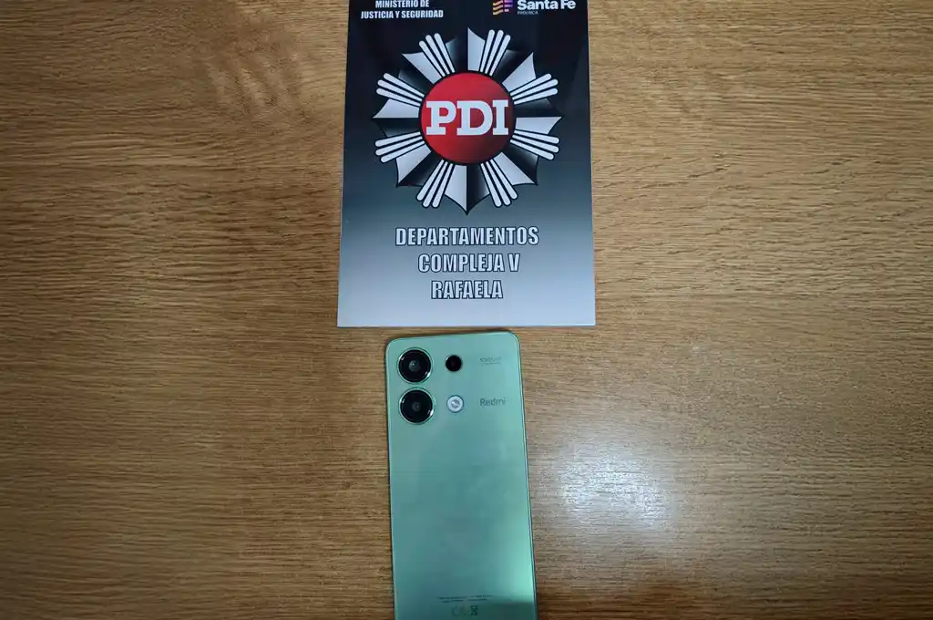 Encontró un celular perdido, y en lugar de devolverlo, le robó toda la plata de Mercadopago