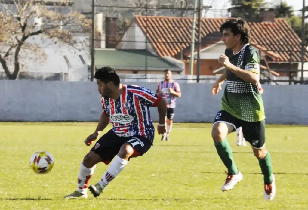 "Maxi" Villar, un talentoso que siempre tiene un recurso más