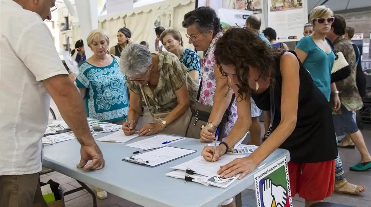 La agenda de la ciudadanía y la agenda política   